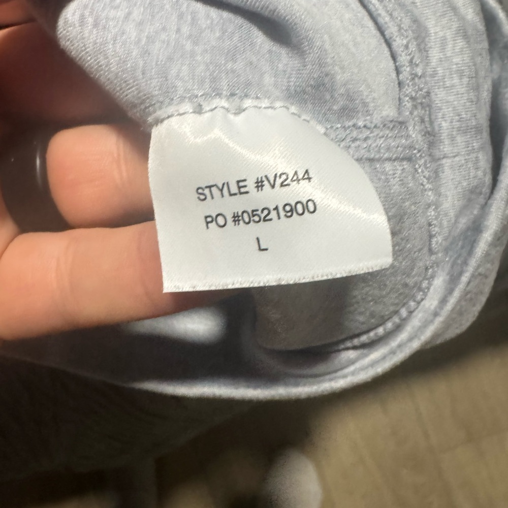 Vuori Heather Gray Sweatshirt - Picture 3 of 3